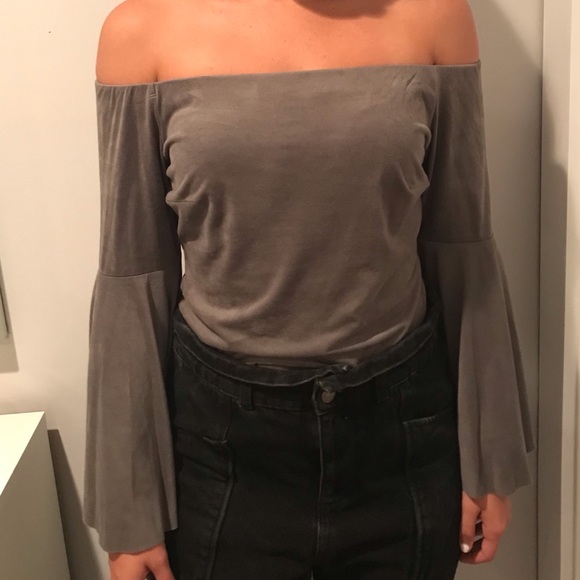 Velvet off the shoulder top! - Picture 1 of 4